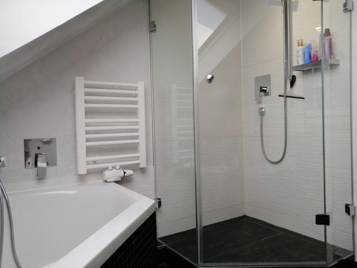 קלקהיים Ruhige Wohnung In Der Naehe Von Frankfurt מראה חיצוני תמונה