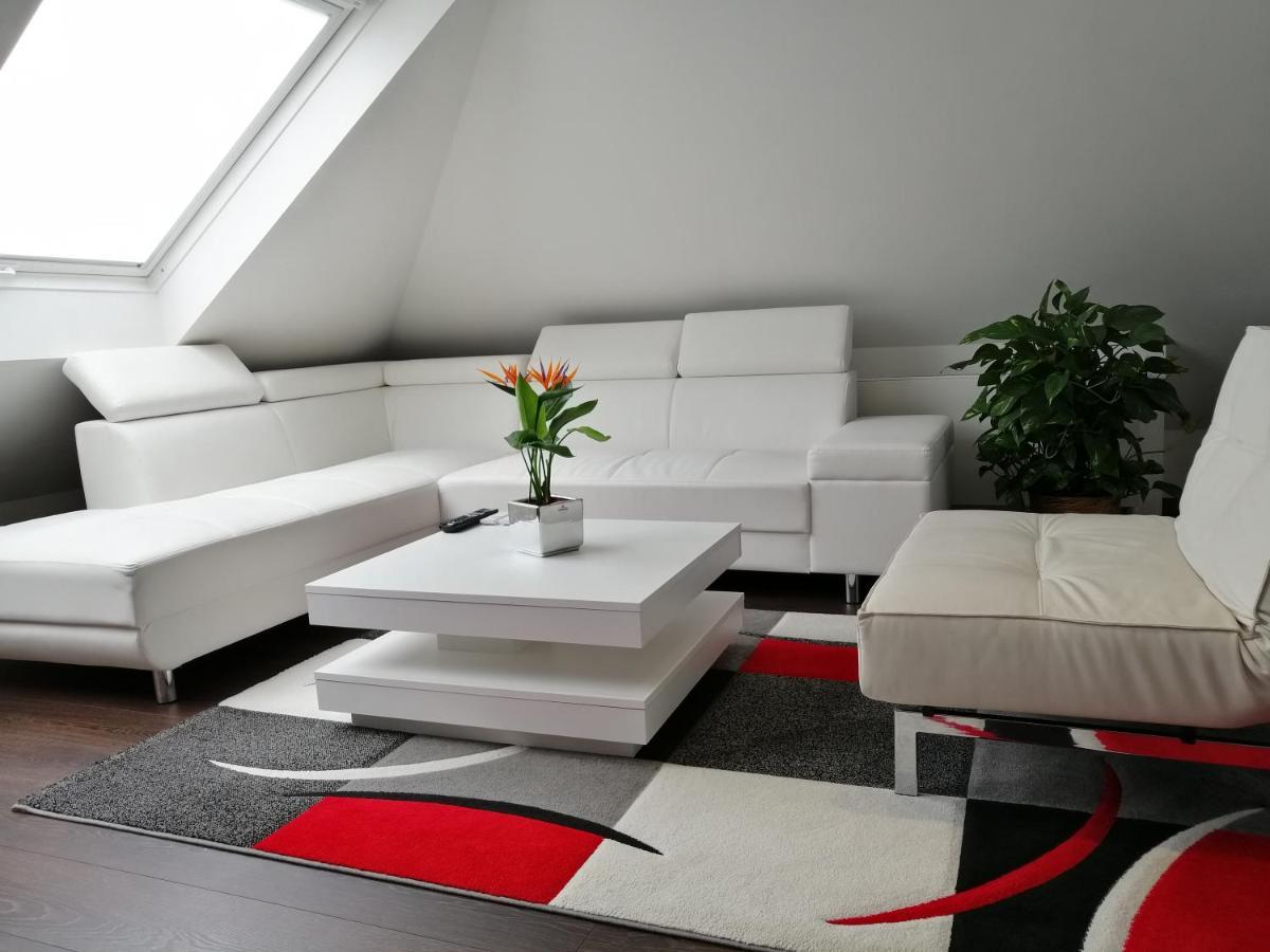 קלקהיים Ruhige Wohnung In Der Naehe Von Frankfurt מראה חיצוני תמונה